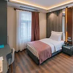 Ve Hotels Adakale